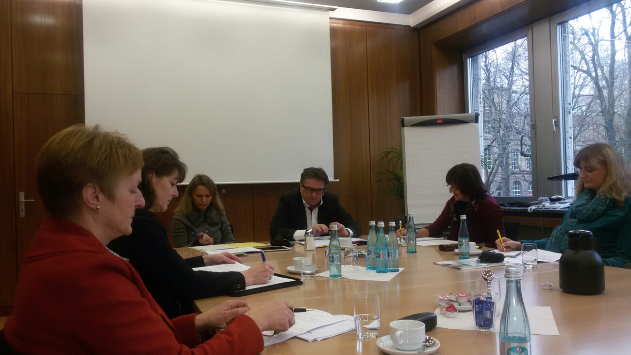 LandFrauen im Gespräch mit Sozialminister Manfred Lucha