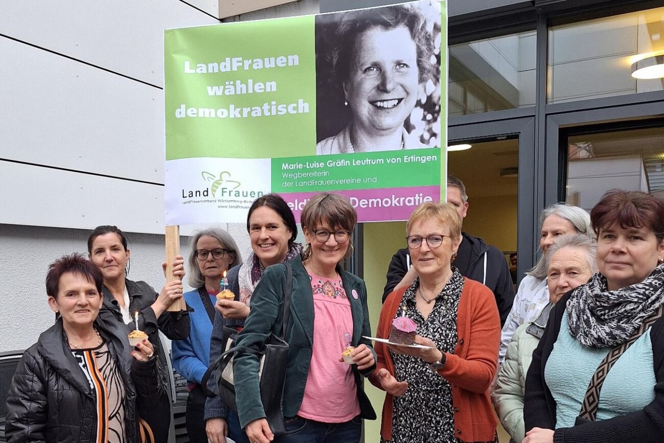 LandFrauenverbände bei Festveranstaltung der AWO: Ein starkes Rezept für Demokratie