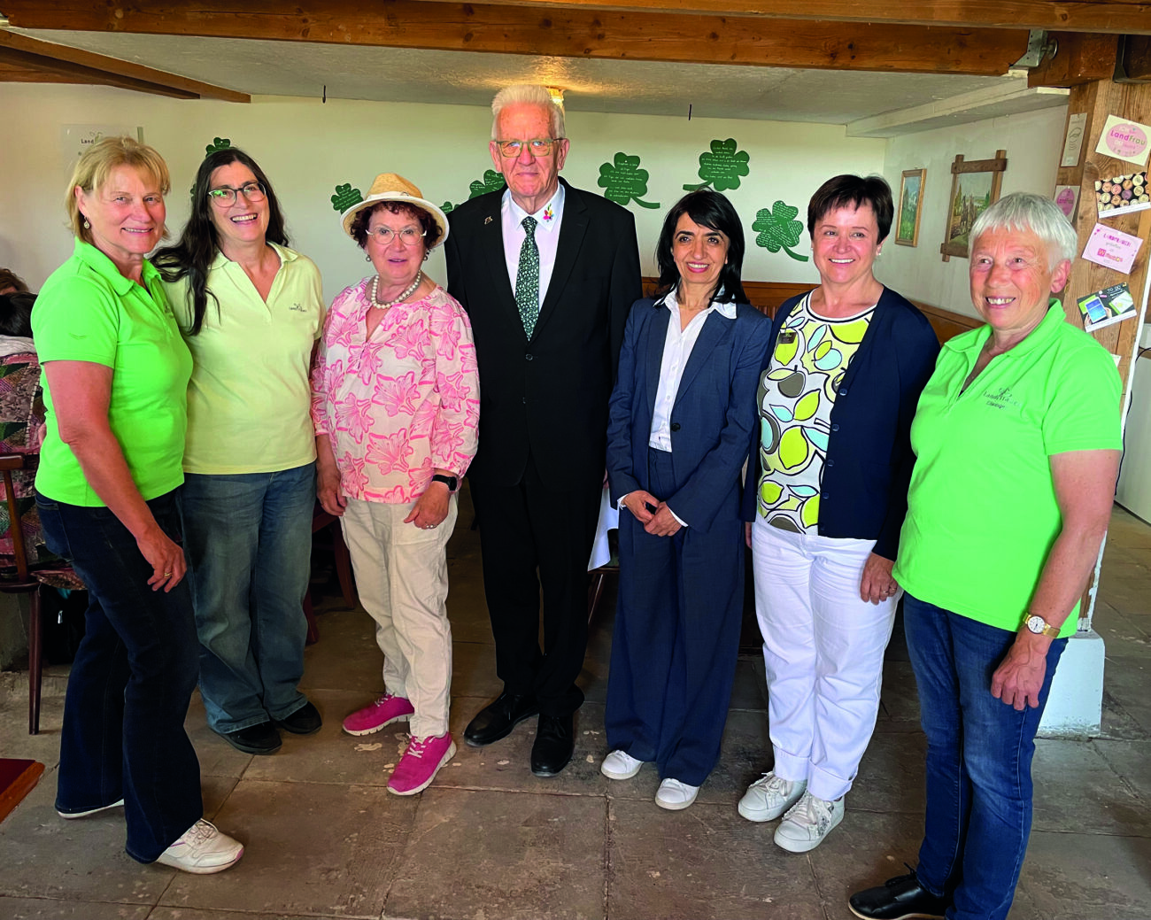 Eröffnung der Landesgartenschau in Ellwangen mit Besuch von Ministerpräsidenten Kretschmann im LandFrauenschober